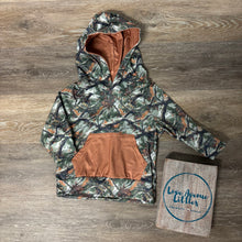 Load image into Gallery viewer, Camo Hooded Long Sleeve