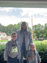 Load image into Gallery viewer, Blue Raw Hem Denim Jacket - Mama
