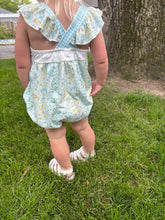Load image into Gallery viewer, Floral Pocket Romper