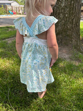 Load image into Gallery viewer, Floral Pocket Dress
