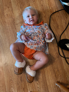 Floral Bib Set