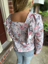 Load image into Gallery viewer, Floral Bell Top