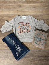 Load image into Gallery viewer, Fall For Jesus Top